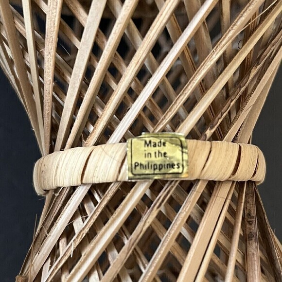 Wicker Peacock Rattan Chair Doll Plant Stand Boho Decor Fan Back 15" 90s Y2K - Picture 9 of 11